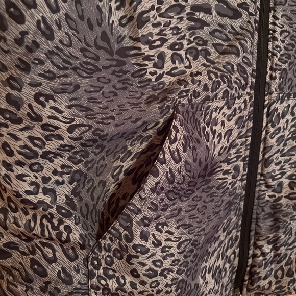 Reversible quilted vest - Picture 5 of 7